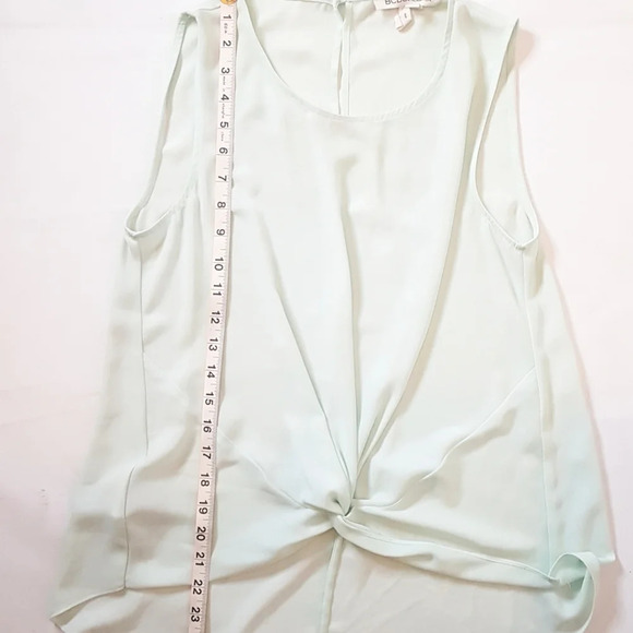 BCBG Formal Front Twist sleeveless top Sz S Crepe fabric Pastel Coastal - Picture 6 of 6